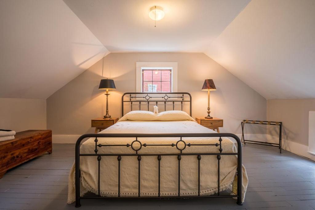 Inn At Valley Farms Walpole Стая снимка
